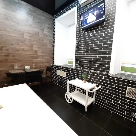 Viva Olive - Студия Со Спальней В Центре Kremenchuk Exterior photo