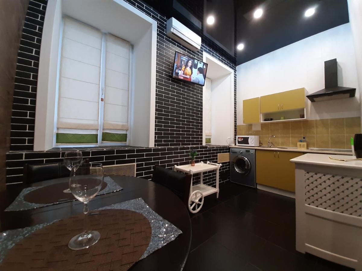 Apartment Viva Olive - студия со спальней в центре Kremenchuk